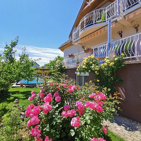 Landhaus Forrás 2 Balatonfüred Esterno foto